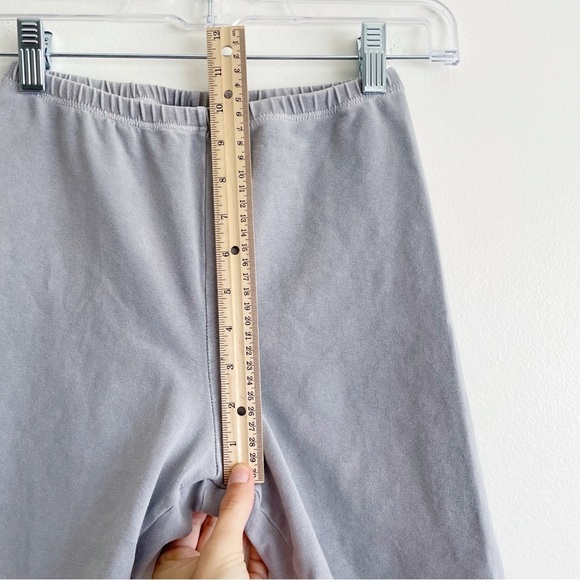 SKIMS Outdoor Bike Shorts in Ash grey size small high rise lounge stretchy comfy - Picture 12 of 12